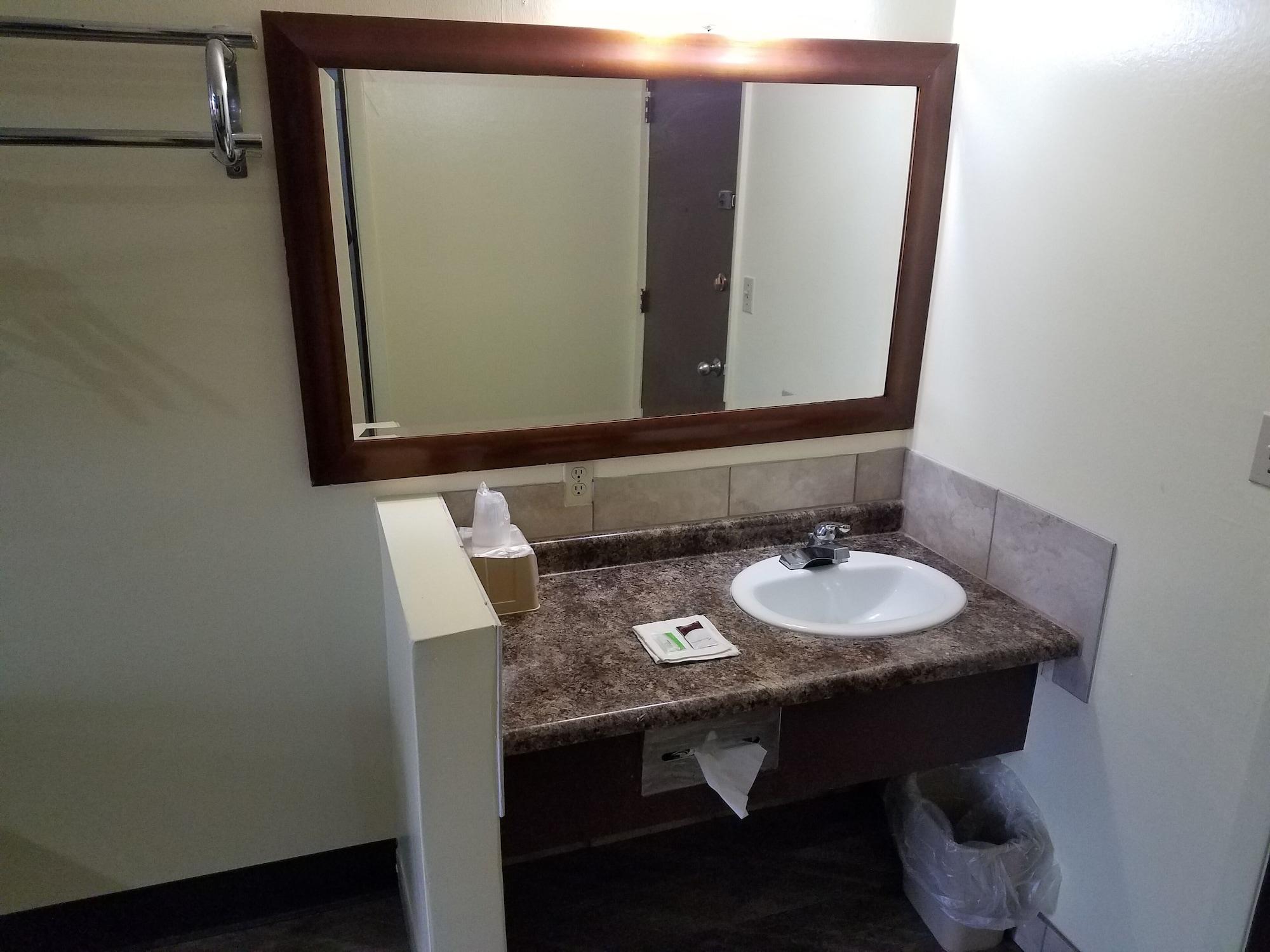 Western Inn South Карни Экстерьер фото